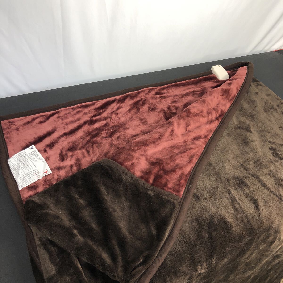 YAMAZEN 電気掛敷毛布 ADM-1813WF(WN) 洗えるふんわりあったか電気毛布