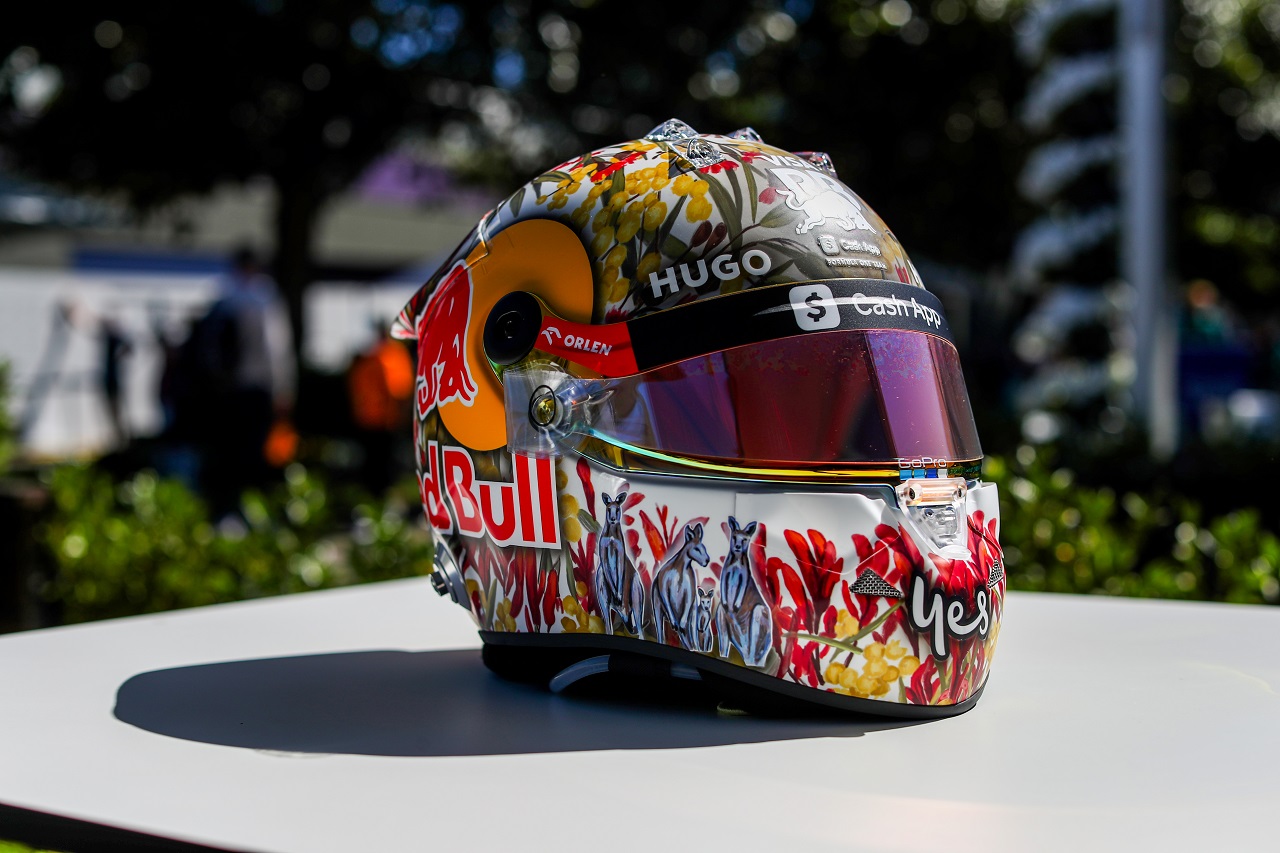 ダニエル・リカルド（RB）のスペシャルデザインヘルメット | autosport web