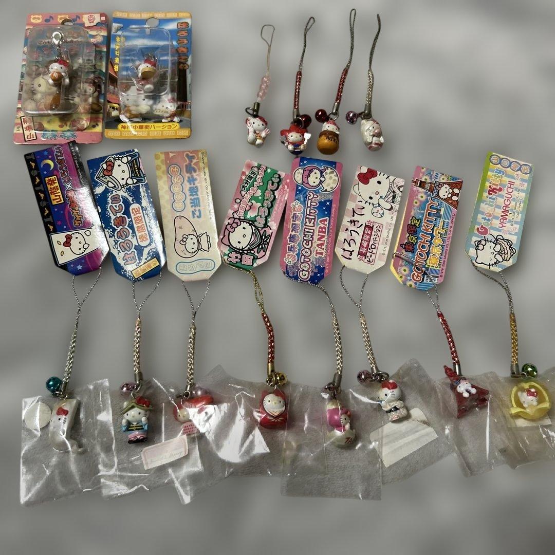 ご当地キティ まとめ売り2000-2010年代頃 未使用10体　開封済み4体