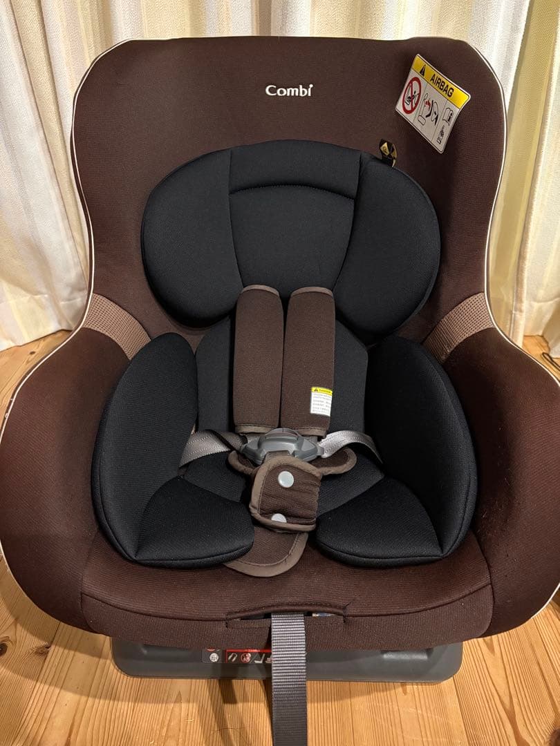 コンビ ウィゴー エッグショックLH 新生児〜4歳頃まで使用可 コンビ ウィゴー エッグショック LH ダークブラウン（新生児～4歳頃