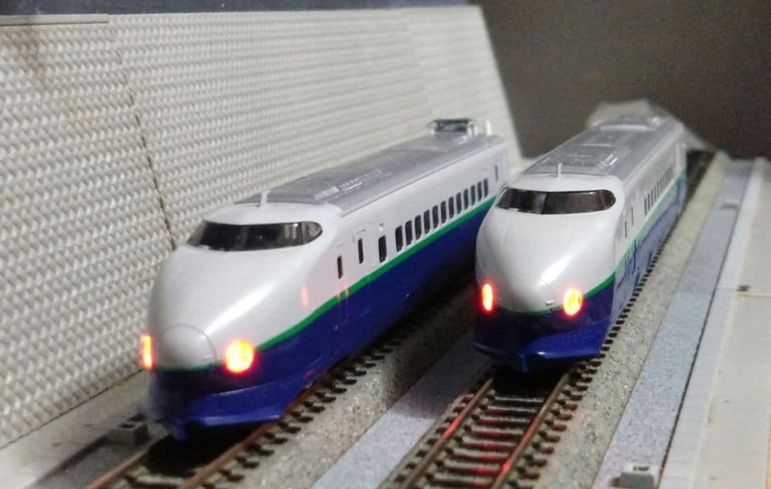 トミックス92852基本・92853増結200系東北新幹線リニュアール車