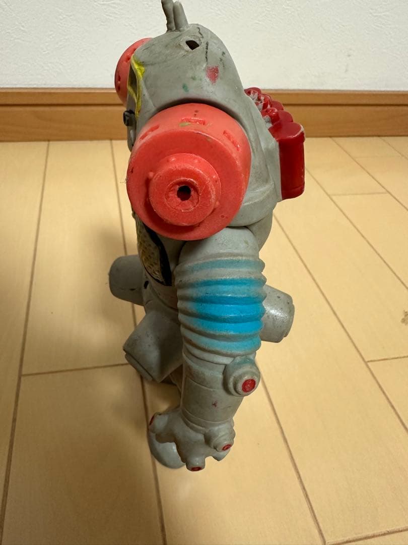 カ*ミ様 売り切り！マルサン ブルマァク移行期 ソフビ キングジョー　補修なし