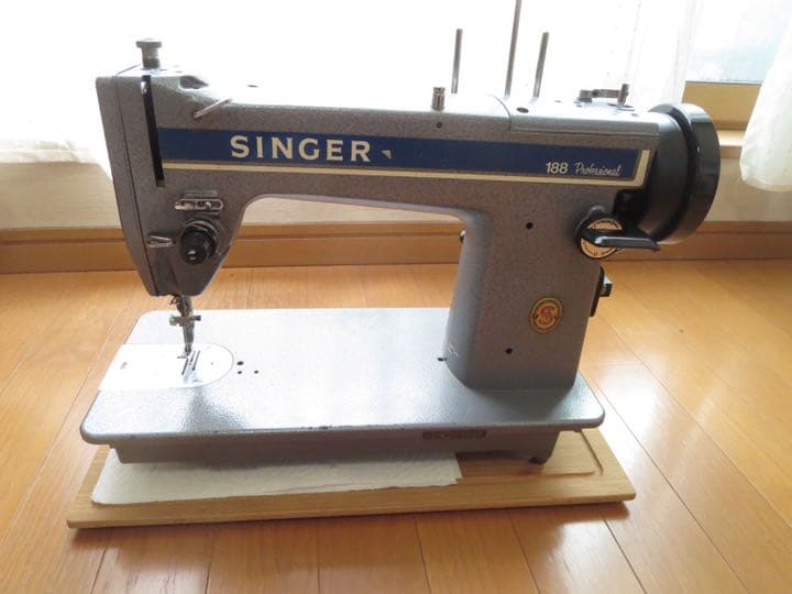 シンガー職業用ミシン　188Professional No.B003 SINGER 188 professional シンガー製 職業用ミシン